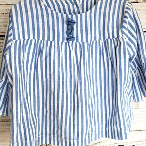 Blue stripe boutique beautiful blouse